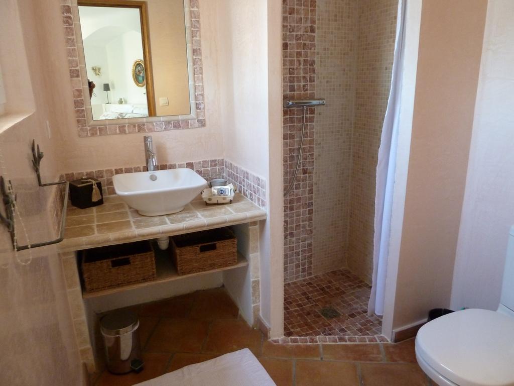 コティニャック Mas De L'Olivette Bed & Breakfast 部屋 写真