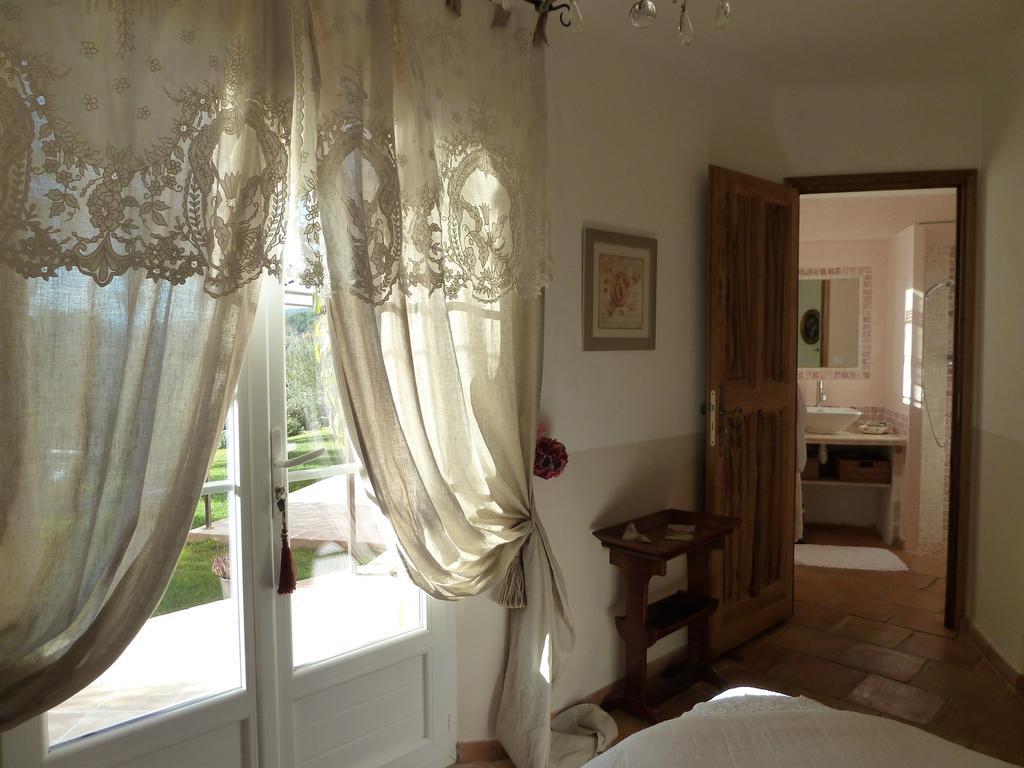 コティニャック Mas De L'Olivette Bed & Breakfast 部屋 写真
